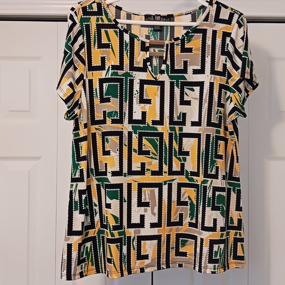 #342 3/$18 - 80 Park Green/Yellow Short Sleeve Top Size XL